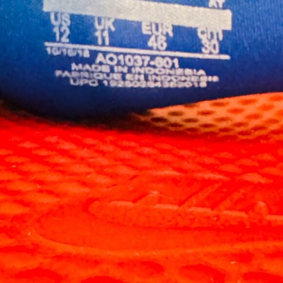 Nike Red and Blue Slip-On slides - Picture 10 of 11